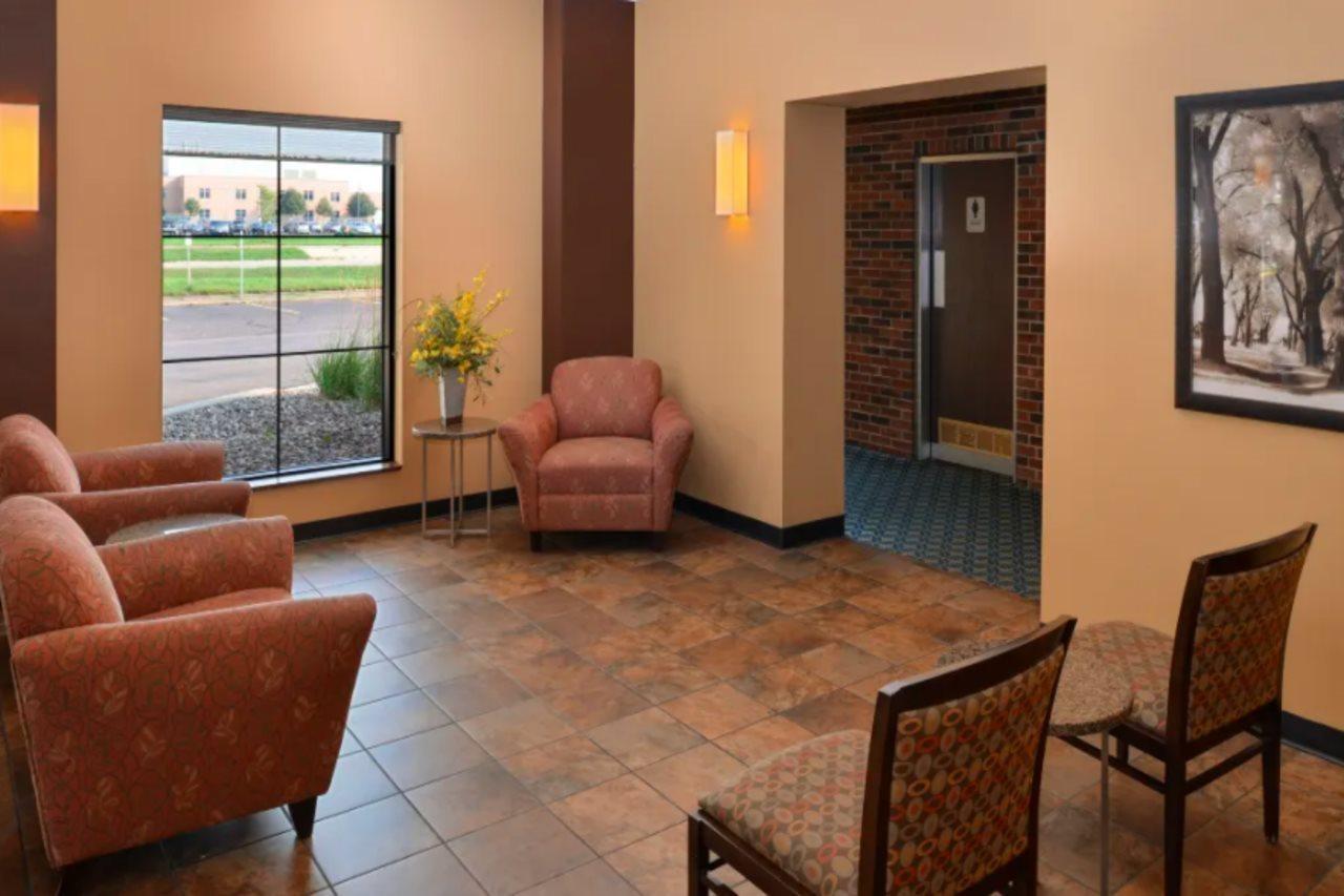 Americas Best Value Inn - Campus View Eau Claire Exterior foto